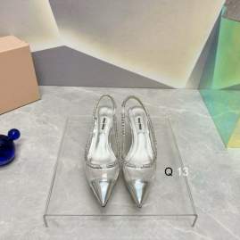 Picture of Miumiu Shoes _SKUMiuMiusz35-40518010.5CM3CYM0103
